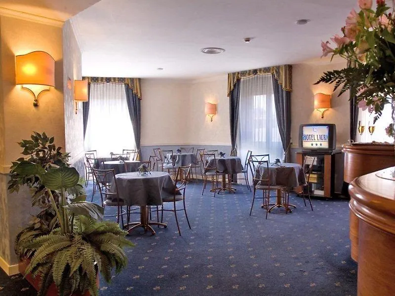 Hotel Laura Roma