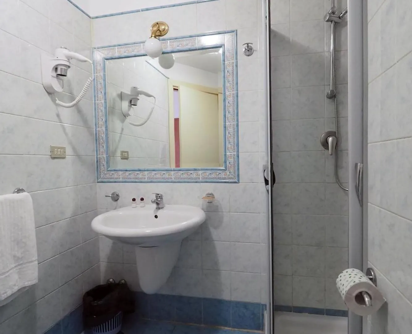 ***  Hotel Laura Roma Itália
