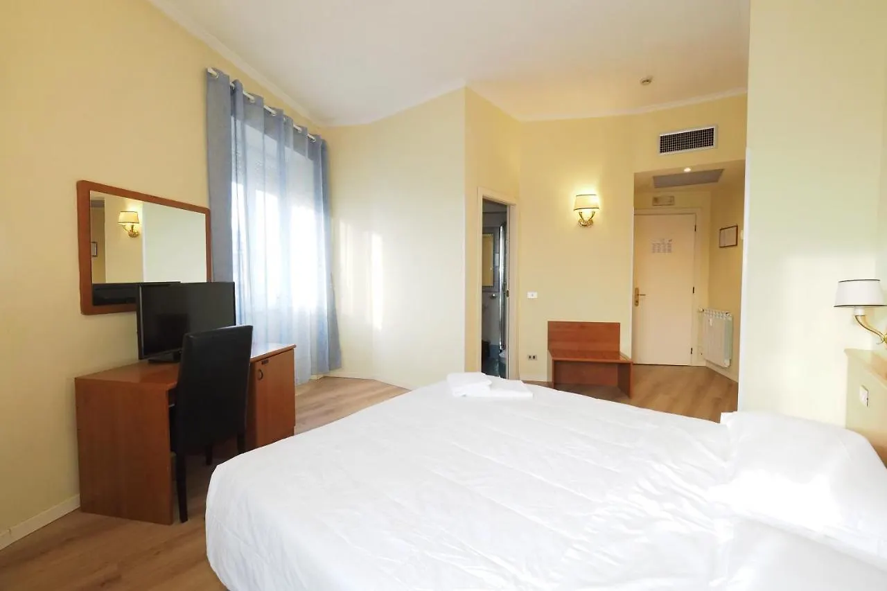 Hotel Laura Řím